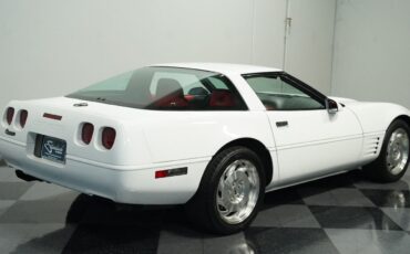 Chevrolet-Corvette-Coupe-1994-10