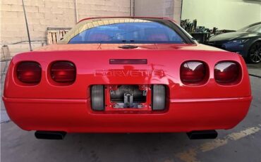 Chevrolet-Corvette-Coupe-1994-8