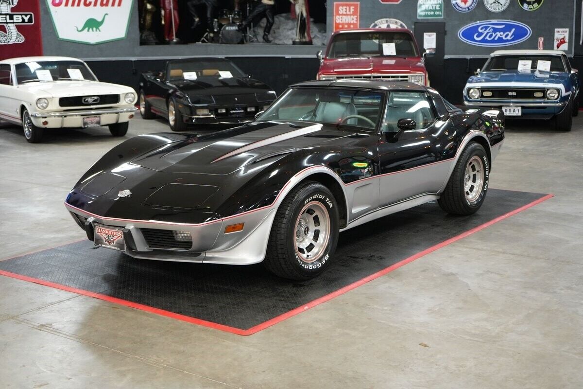 Chevrolet-Corvette-Indianapolis-500-Pace-Car-Edition-Coupe-1978-1