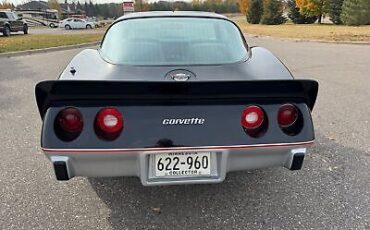 Chevrolet-Corvette-Indy-500-Pace-Car-1978-4