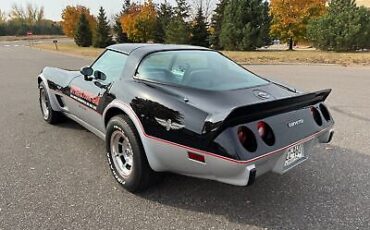 Chevrolet-Corvette-Indy-500-Pace-Car-1978-5