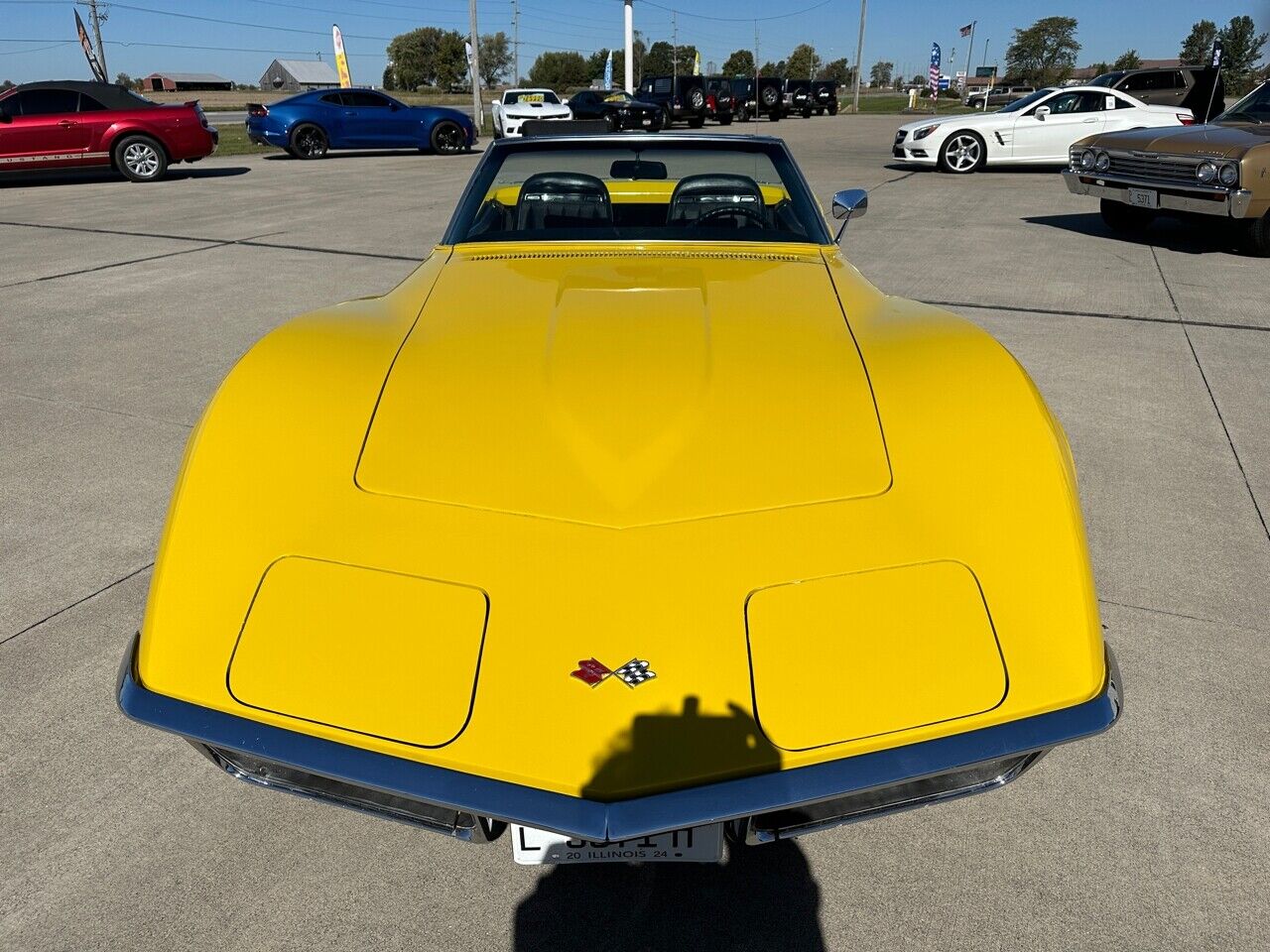 Chevrolet-Corvette-Stingray-Convertible-1971-15