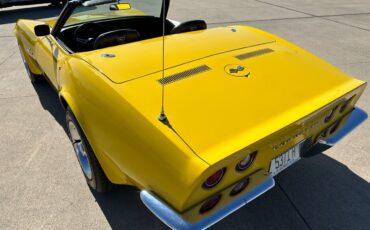 Chevrolet-Corvette-Stingray-Convertible-1971-39