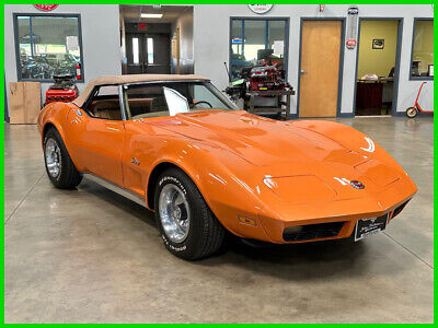 Chevrolet Corvette Stingray Convertible  year1}