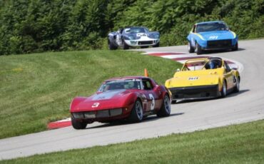 Chevrolet-Corvette-c3-1968-3