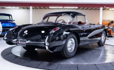 Chevrolet-Corvette-convertible-1956-12