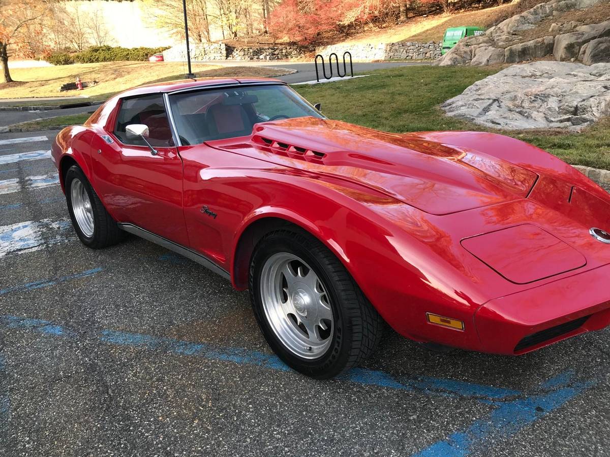 Chevrolet-Corvette-convertible-1974-11