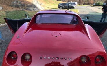 Chevrolet-Corvette-convertible-1974-7