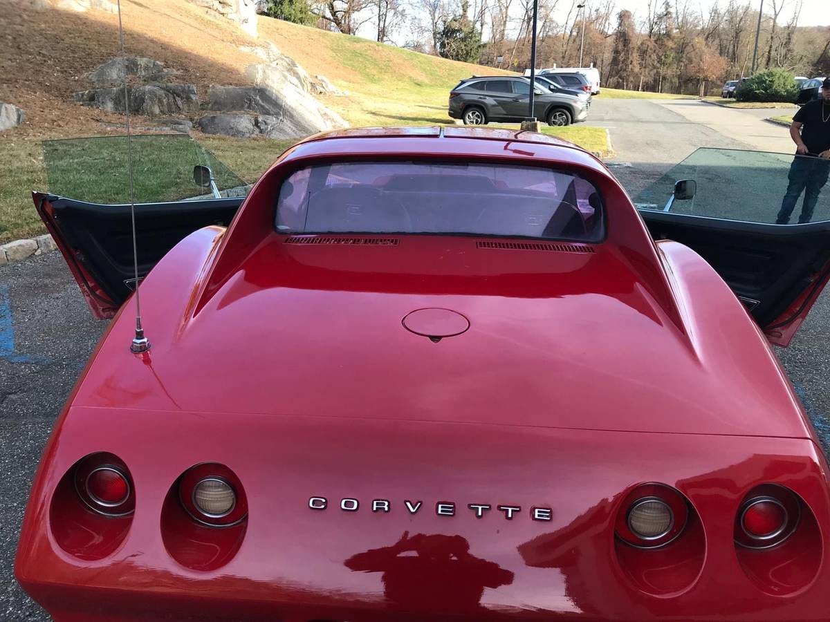 Chevrolet-Corvette-convertible-1974-7