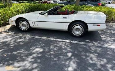 Chevrolet-Corvette-convertible-1987-2