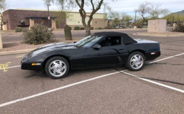 Chevrolet-Corvette-convertible-1989