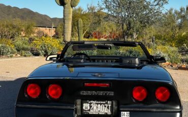 Chevrolet-Corvette-convertible-1989-4