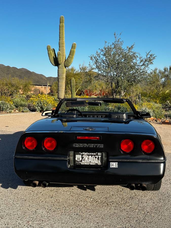 Chevrolet-Corvette-convertible-1989-4