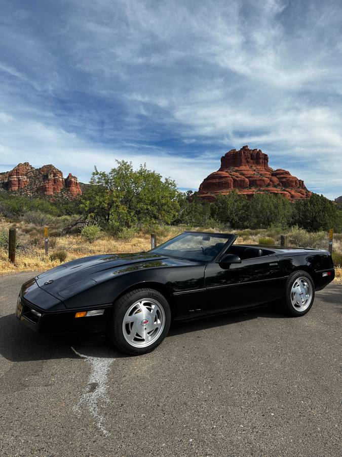 Chevrolet-Corvette-convertible-1989-8