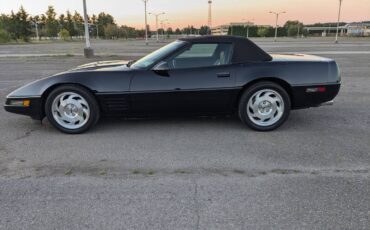 Chevrolet-Corvette-corvette-amp-convertible-1994-4