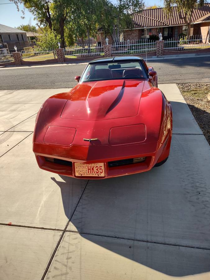 Chevrolet-Corvette-coupe-1981-1