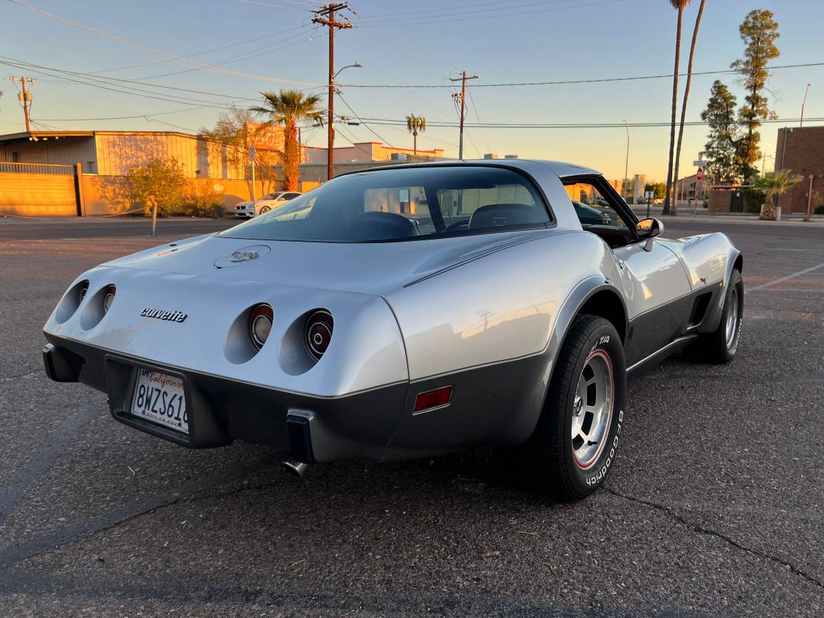 Chevrolet-Corvette-l82-1978-17