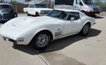 Chevrolet-Corvette-stingray-1971-1