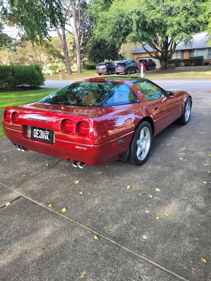 Chevrolet-Corvette-zr1-1991-4