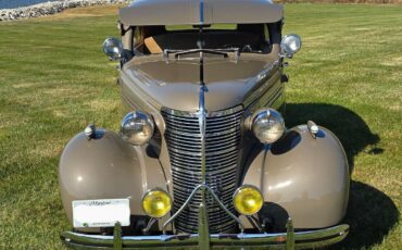 Chevrolet-Deluxe-Berline-1938-3