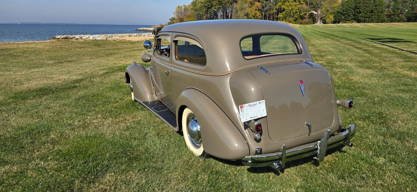 Chevrolet-Deluxe-Berline-1938-6