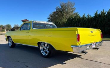 Chevrolet-El-Camino-1965-2