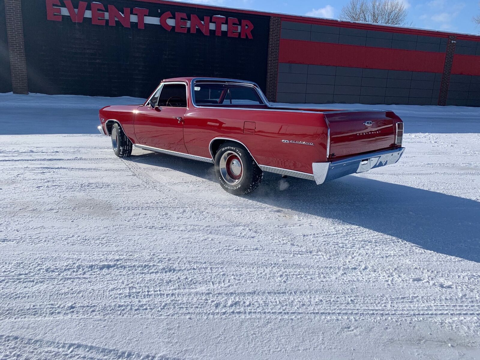 Chevrolet-El-Camino-1966-1