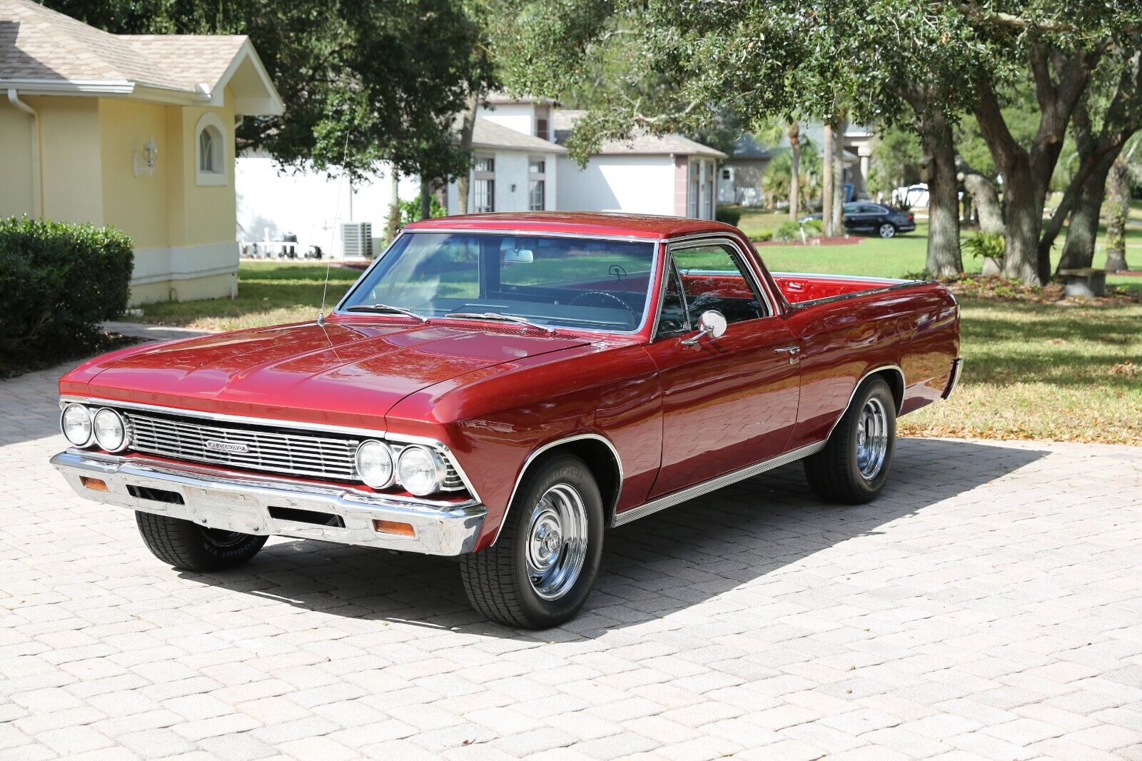 Chevrolet-El-Camino-1966-2