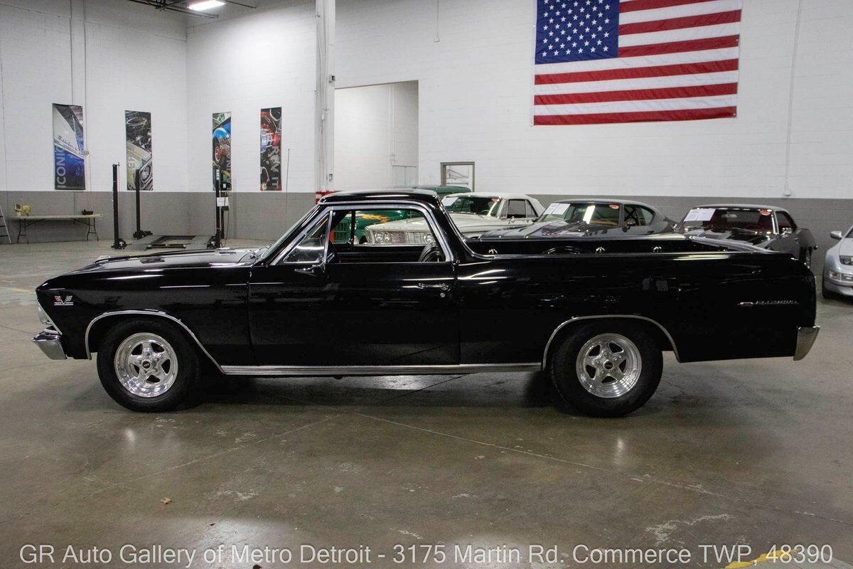 Chevrolet-El-Camino-1966-2