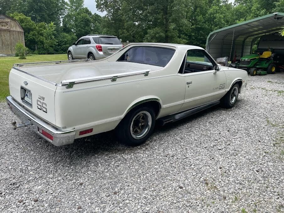 Chevrolet-El-Camino-1985-2