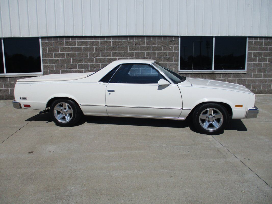 Chevrolet-El-Camino-1987-10