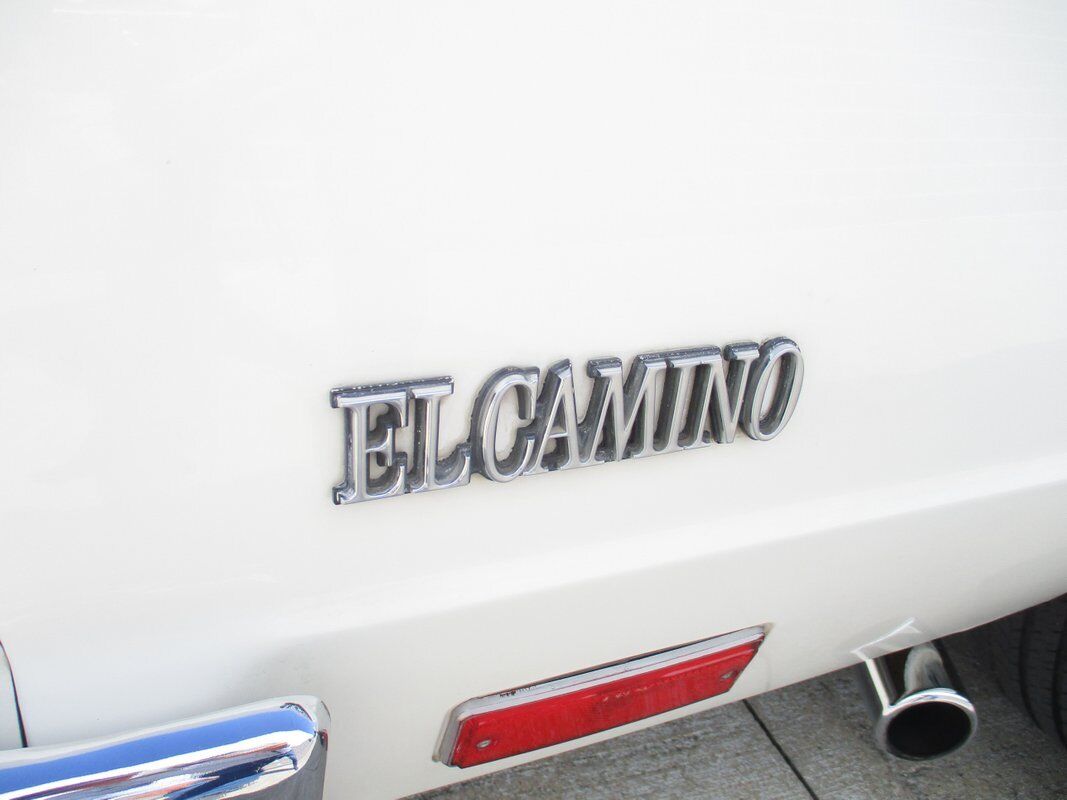 Chevrolet-El-Camino-1987-34