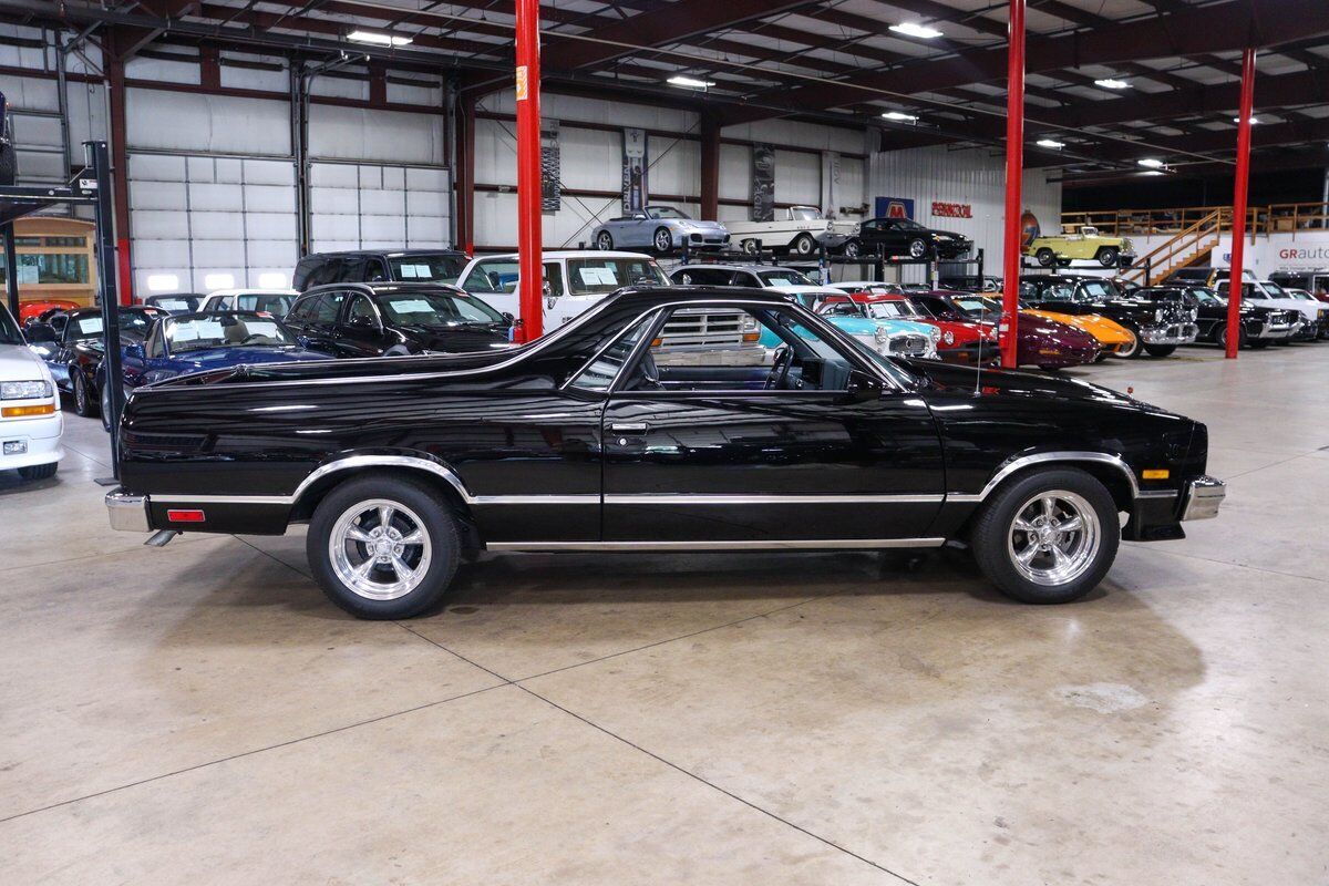 Chevrolet-El-Camino-Pickup-1986-9