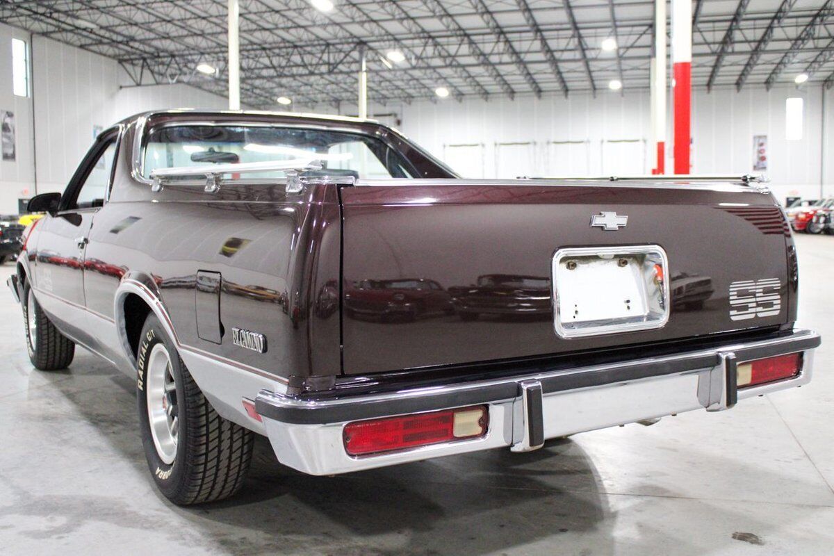 Chevrolet-El-Camino-Pickup-1987-4