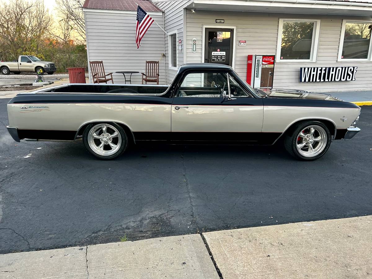 Chevrolet-El-camino-1966