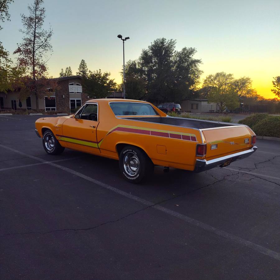 Chevrolet-El-camino-1972-1