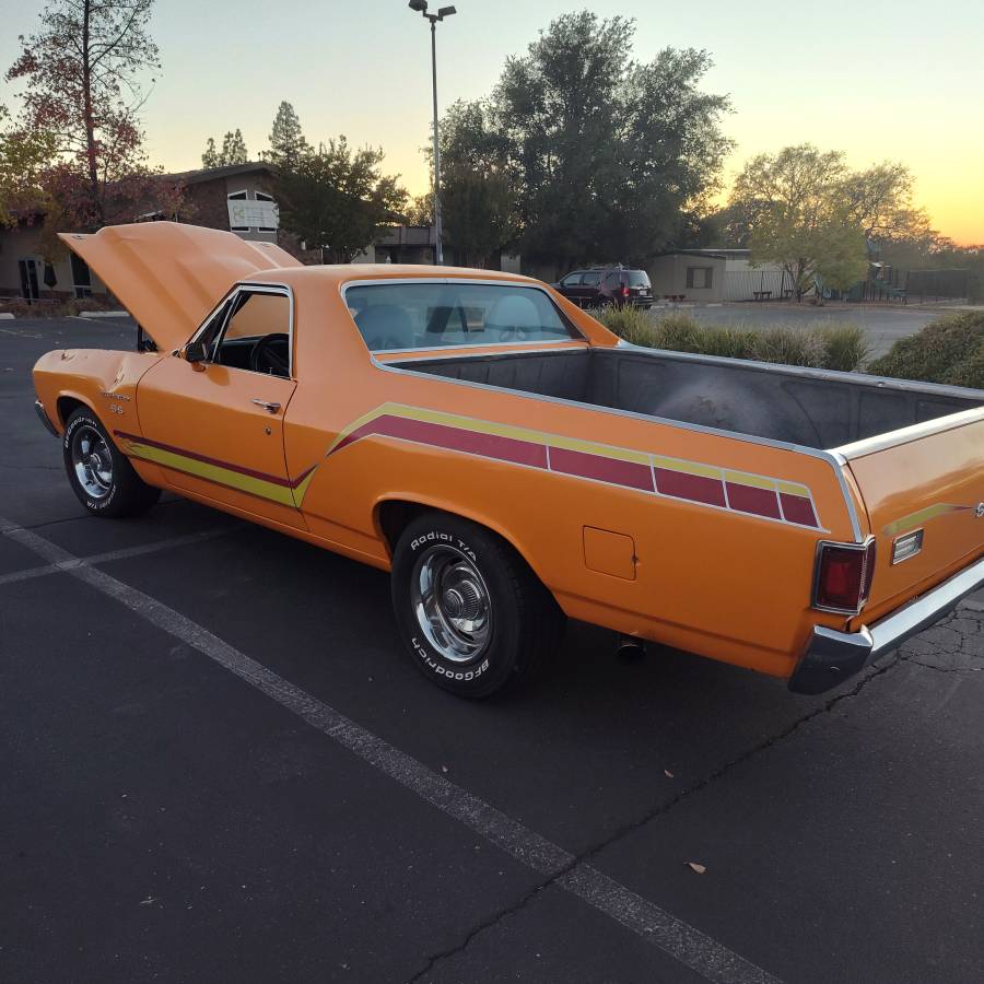 Chevrolet-El-camino-1972-10