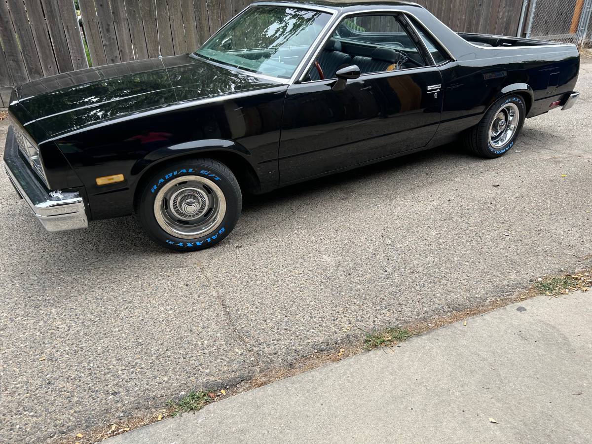 Chevrolet-El-camino-1983-12