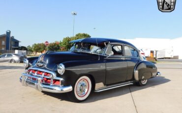 Chevrolet-Fleetline-Berline-1950-2