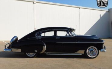 Chevrolet-Fleetline-Berline-1950-8