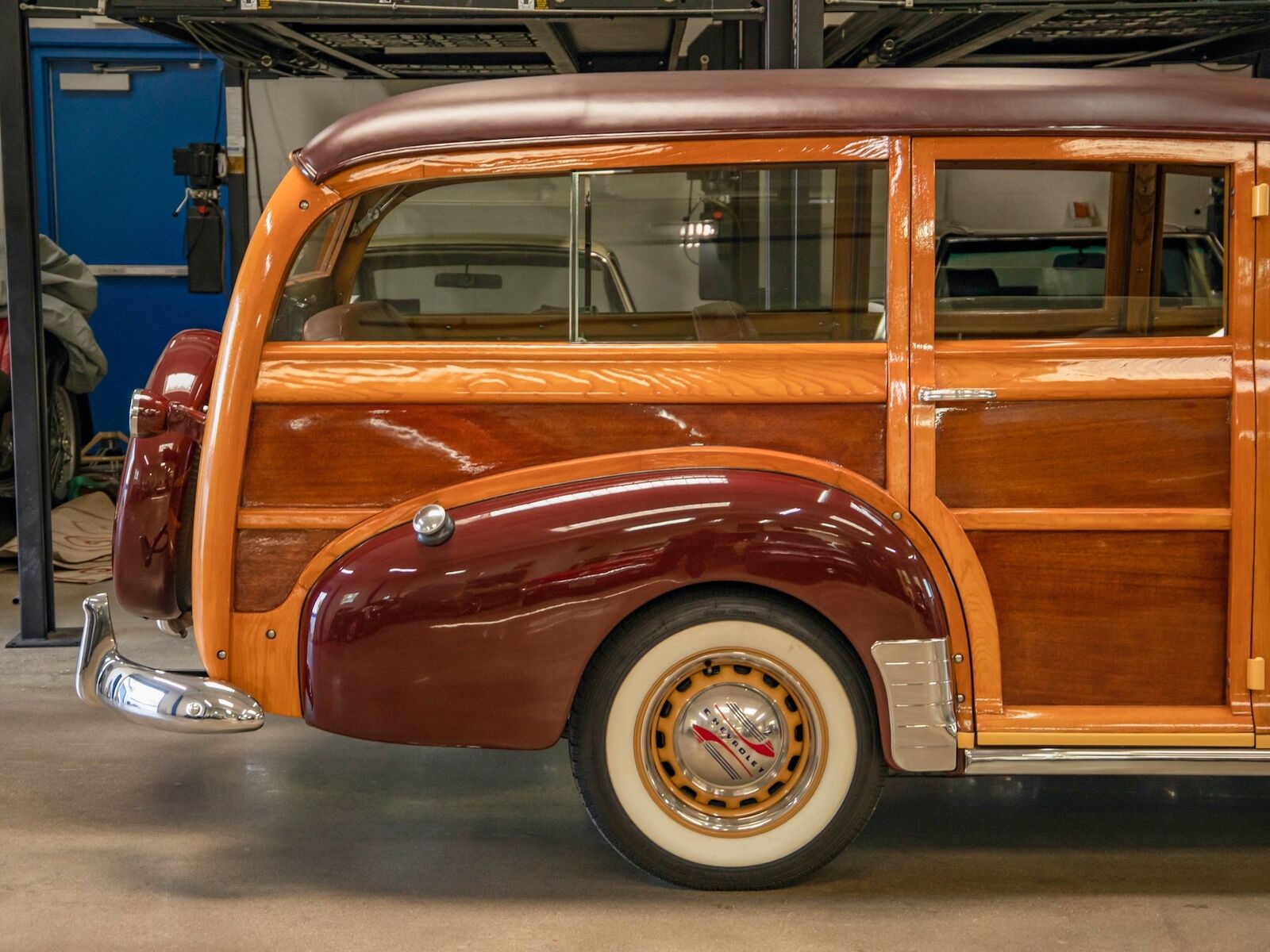 Chevrolet-Fleetmaster-Woody-4-Door-Wagon-1948-1