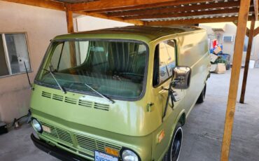 Chevrolet-G10-Van-1969-2