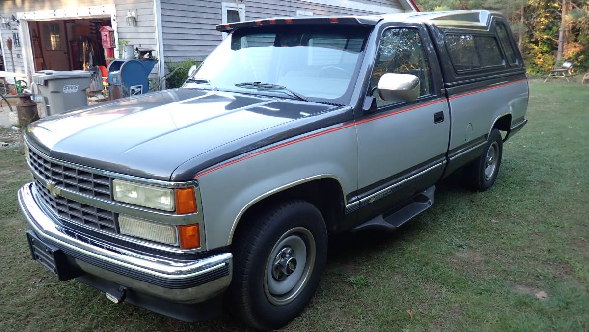 Chevrolet-Gmt-400-34-ton-truck-1991-1