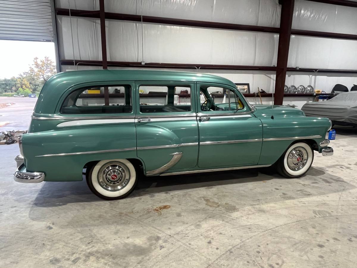 Chevrolet-Handyman-wagon-1954-3