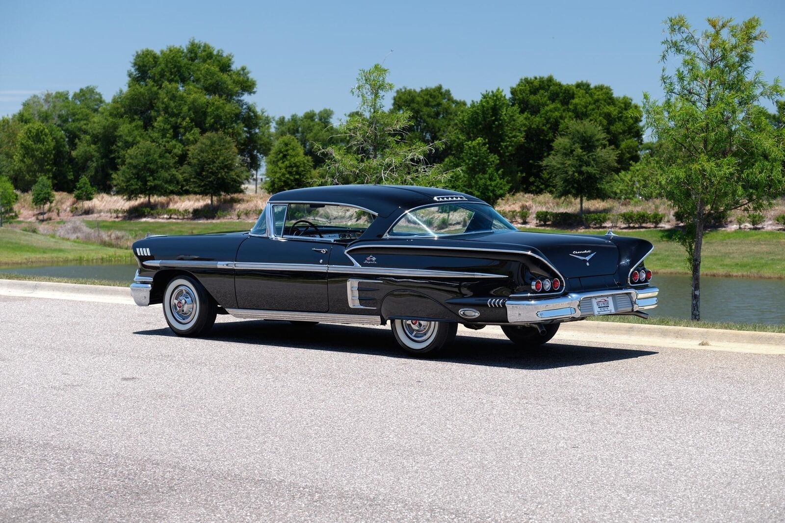 Chevrolet-Impala-1958-3