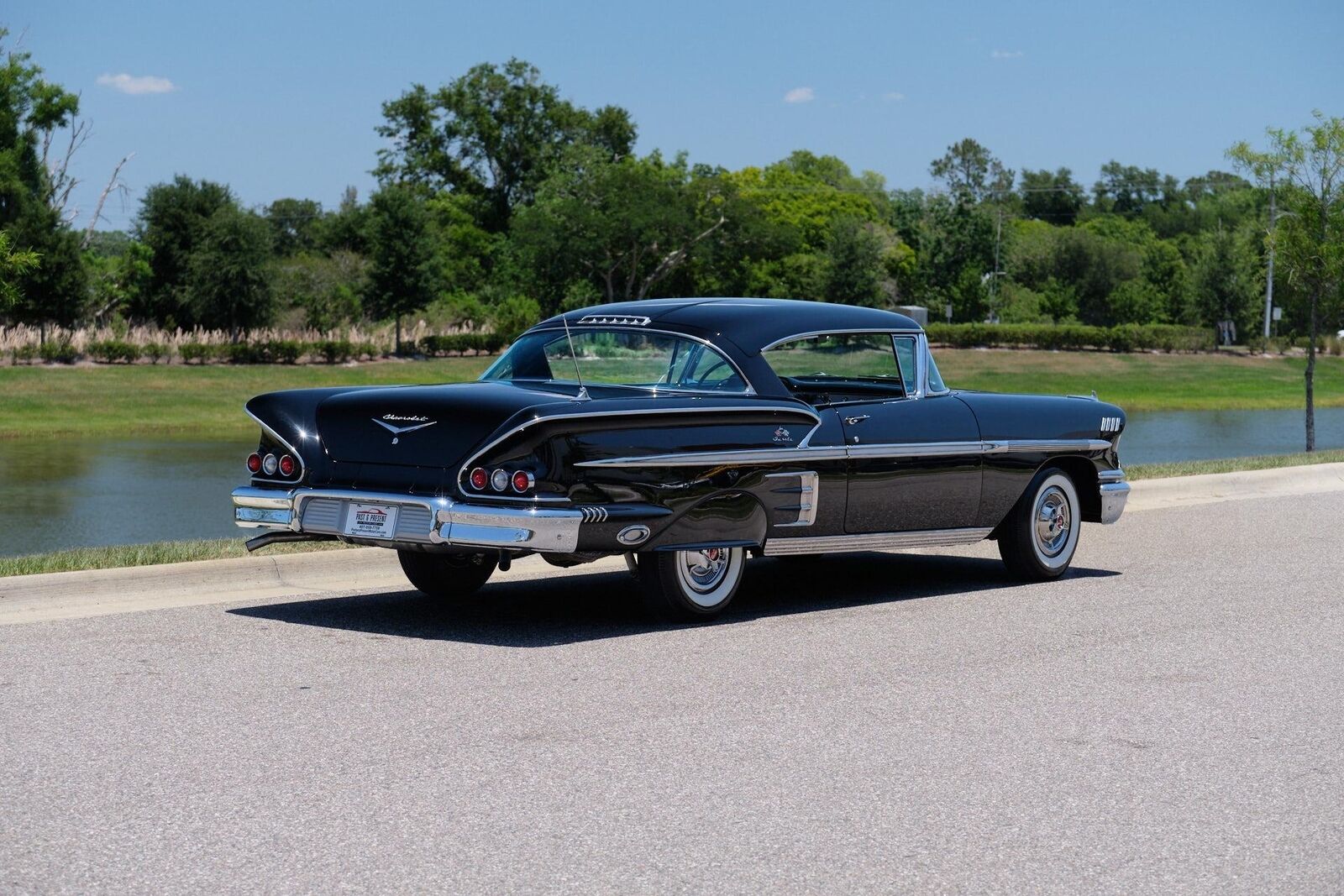 Chevrolet-Impala-1958-5