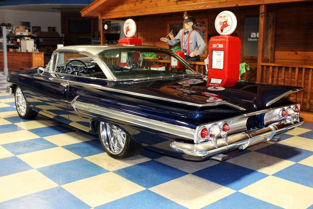 Chevrolet-Impala-1960-4