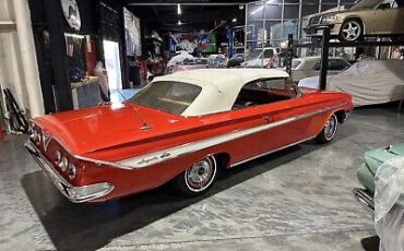 Chevrolet-Impala-1961-12