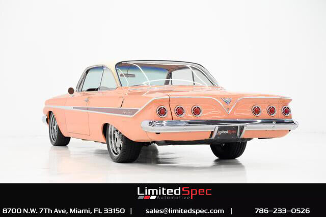 Chevrolet-Impala-1961-21