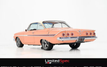 Chevrolet-Impala-1961-22